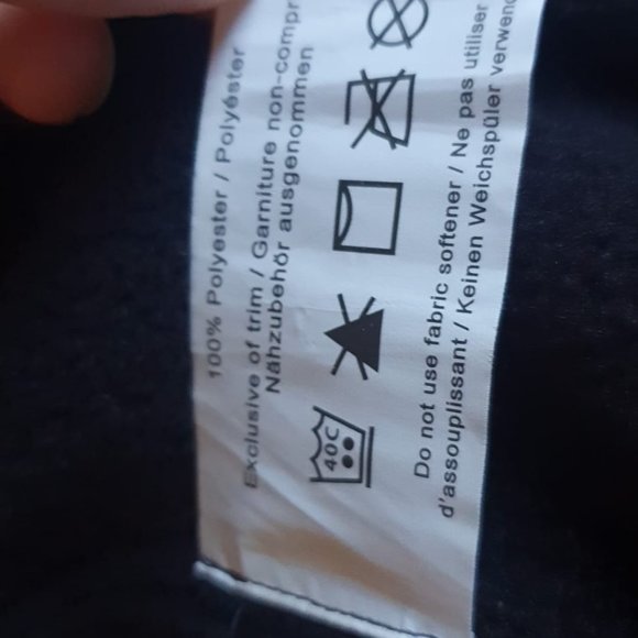 Black Polyester Arcteryx Covert Zipup Sweater - Picture 5 of 6